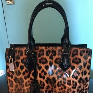 Leopard print patient leather bag